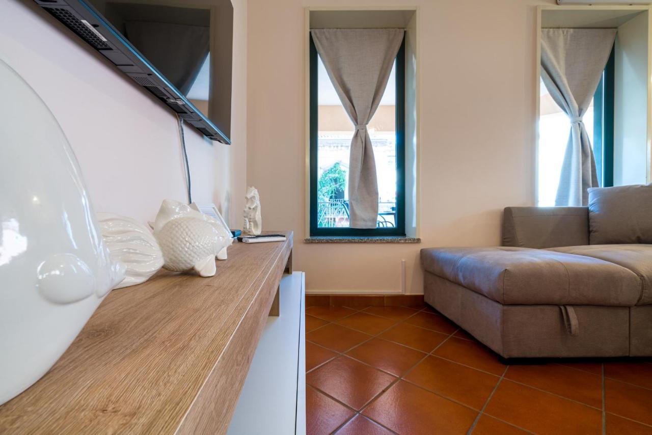Loft Angolo Sul Mare Letojanni Ngoại thất bức ảnh